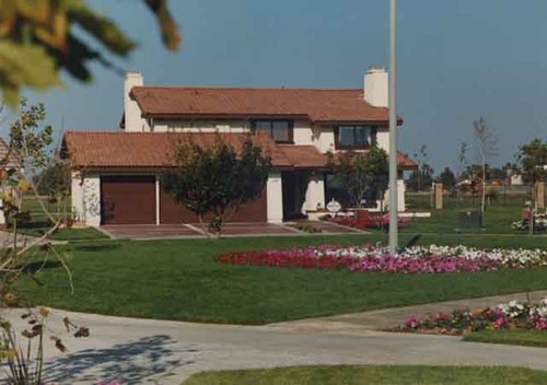 Model home in development near River Ridge