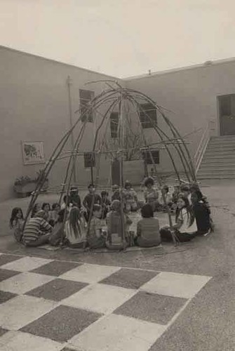 Native American program & children celebrate t