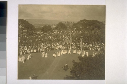 [May Festival, Lakeside Park.]