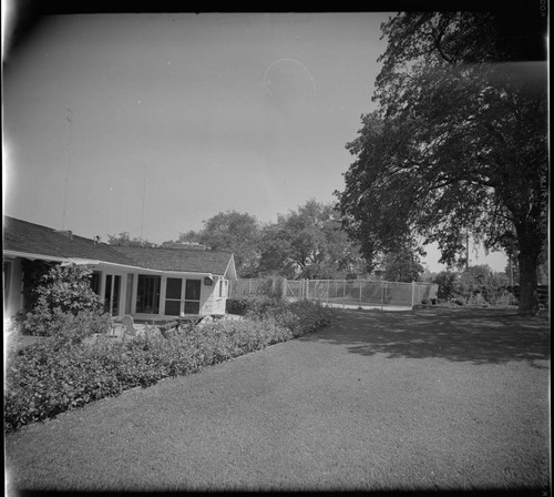 Douglas Baylis gardens for Joseph E. Howland: Ohlson residence. Landscaping and Exterior