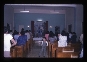 Group inside the Church of Christ, Mexico