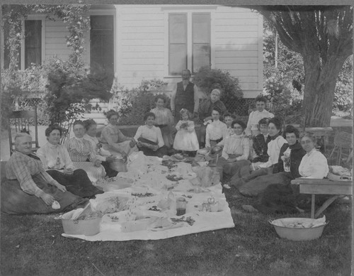 Leisure Club Picnic at Troxler Ranch