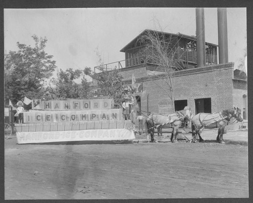 Hanford Ice Company Float