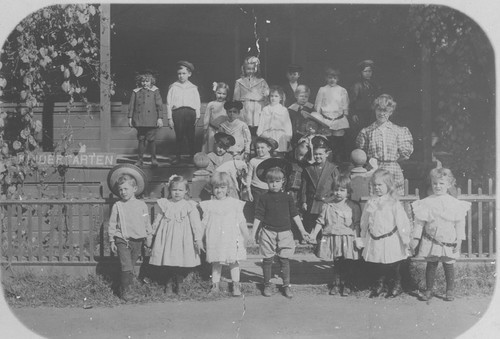 Mabel Shaw's Kindergarten Class