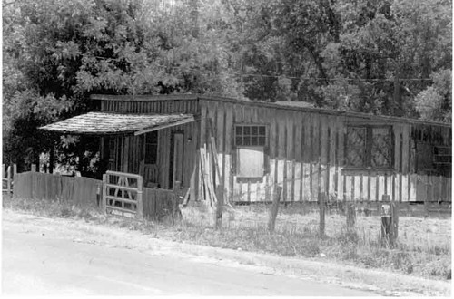 Building in Fresno Flats