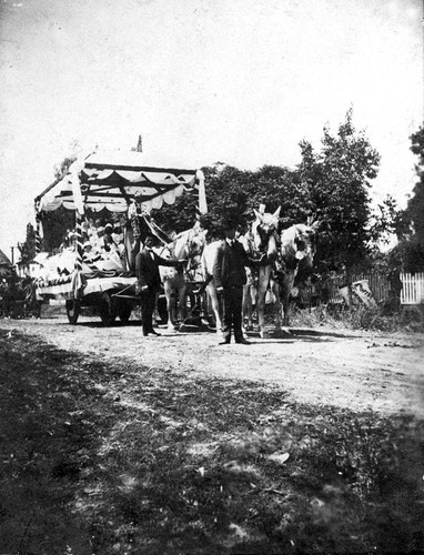 1900 Porterville Parade