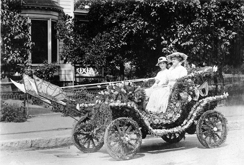 Electric Auto Ready for the Parade