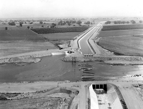 Tule River & Friant Kern Canal Crossing