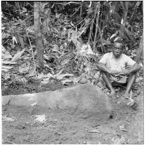 Polosokesa at the shrine of his mother's descent group, Nggolunggolu