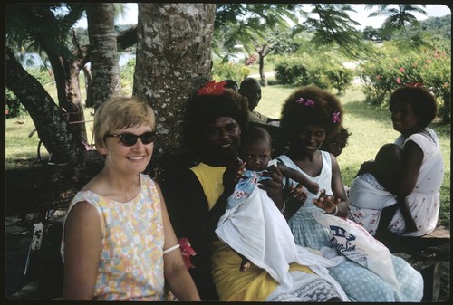 Group portrait. Anne Scheffler and women with infant