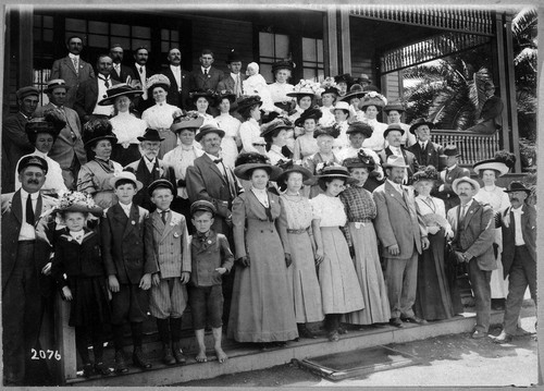 Photograph of group excursion on the Balloon Route Trolley excursion