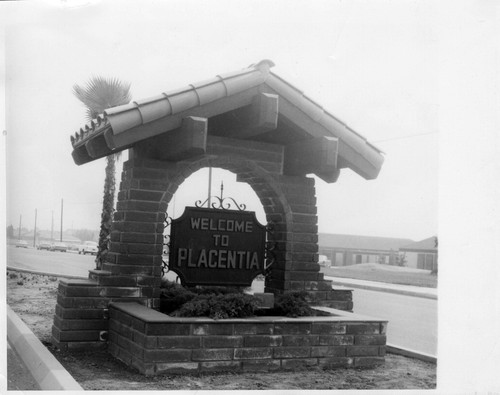 Photograph of Welcome to Placentia sign