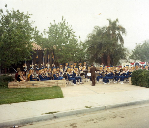 Photograph of Valencia High School Band performing outside