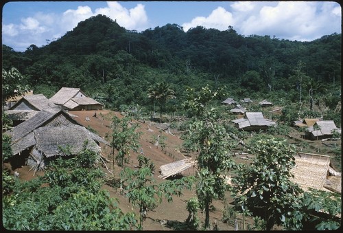 Village scene, Santa Isabel