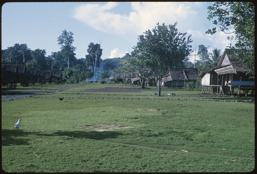 Village scene, Santa Isabel