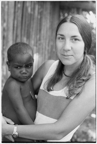 Shelley Schreiner with her namesake, Seri Sika'u, Small Shelley