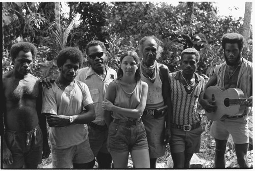 Seda, Shelly Schreiner, Folofo'u, 'Ubuni, Kwa'ilamo (first two men on left unidentified)