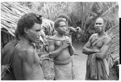 Discussion at mortuary feast given by Tome Arika for the death of his sister