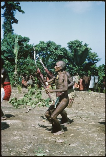 Sango performance, Ngarinaasuru