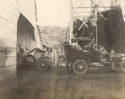 Auto Picnic at Lion Ranch