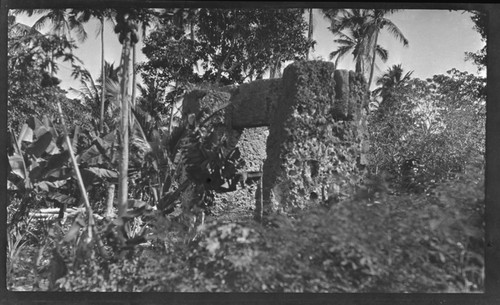 Side view of Ha'amonga 'a-Maui, prehistoric stone structure