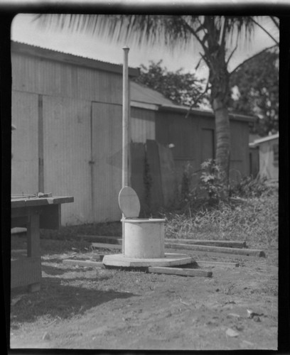 Seat and frame for latrine, constructed for hookworm prevention