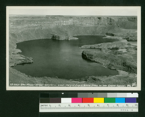 Day Falls - Height - 417 feet - Lake - 175 feet deep - State Park in the Grand Coulee, Wa