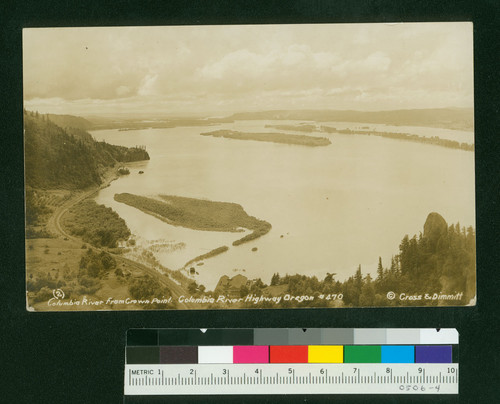 Columbia River from Crown Point. Columbia River Highway Oregon