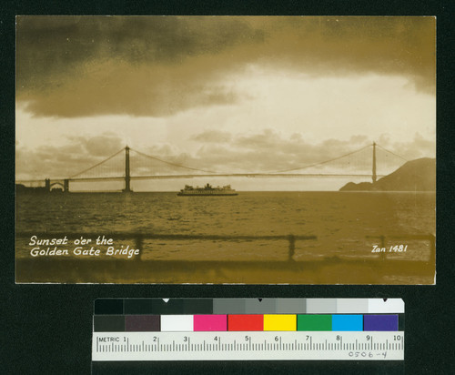 Sunset o'er the Golden Gate Bridge