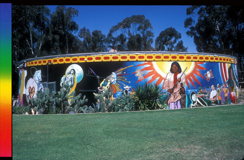 Centro Cultural de la Raza Building