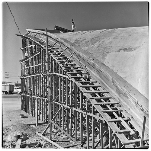 Puerta de México en Tijuana, under construction