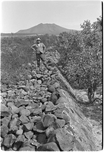 Chato Espinosa at the muralla at San Ignacio