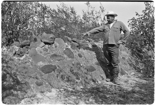 Chato Espinosa at the muralla at San Ignacio