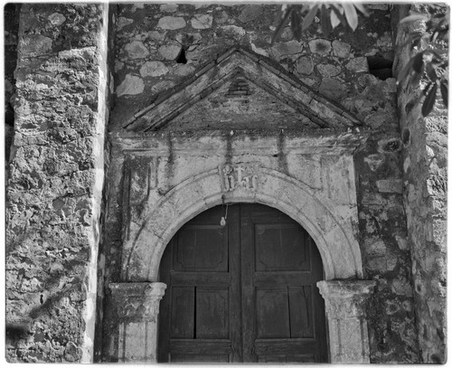 Architectural detail of doorway in Álamos