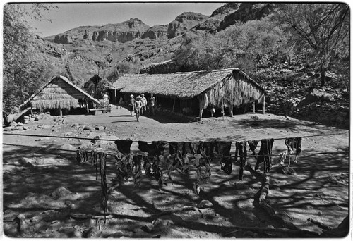 Meat drying at Rancho Vivelejos