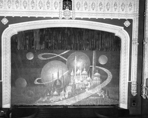 Asbestos curtain, Loew's State Theatre