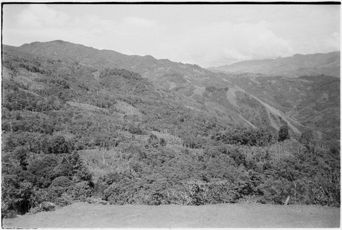 Bismarck Range mountains, view from Tsembaga