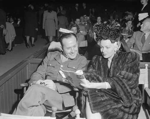 Photograph of Lana Turner and Pfc. Benton Cole