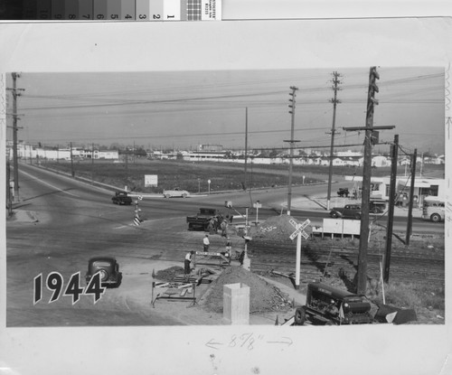 [Photograph of Broadway and Twenty-Third Streets, 1944]