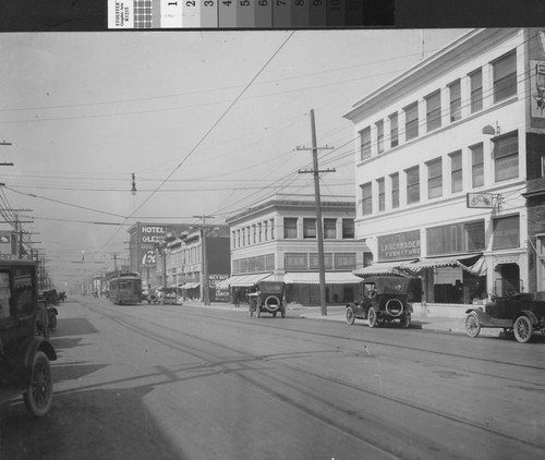 [Photograph of Macdonald Avenue, 1918]
