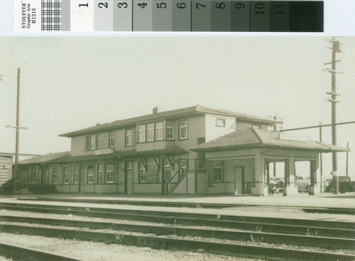 [Photograph of the Santa Fe Railway station]