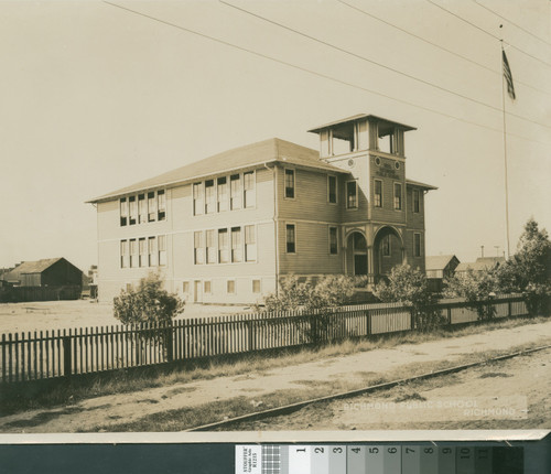[Photograph of the Tenth Street School]