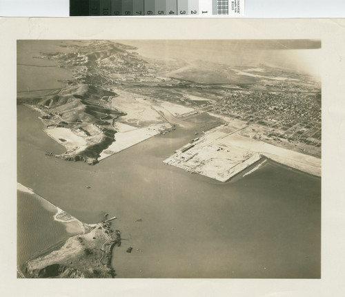 [Aerial photograph of Richmond inner harbor, 1928]