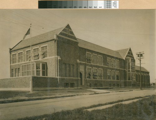 [Photograph of Woodrow Wilson School]