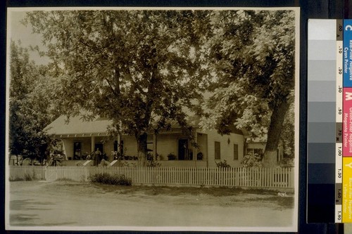 Ideal Bungalow Home, adjoining Fair Ranch, Knights Landing