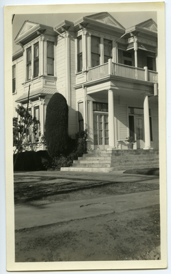 Exterior of A.J. Roberts, Sons & Co. Undertakers building, 1415 Central Ave. Los Angeles, California