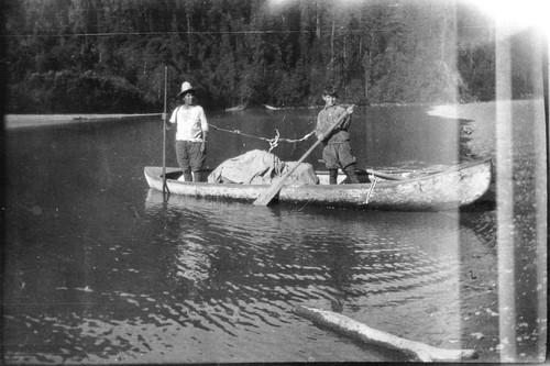 Klamath River: A "double-ender" at the shore