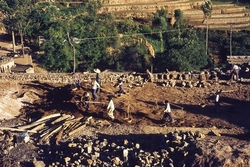 Hand Labor Construction Project in Houzhuang Brigade