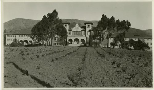 California Polytechnic School, Weeks' Buildings