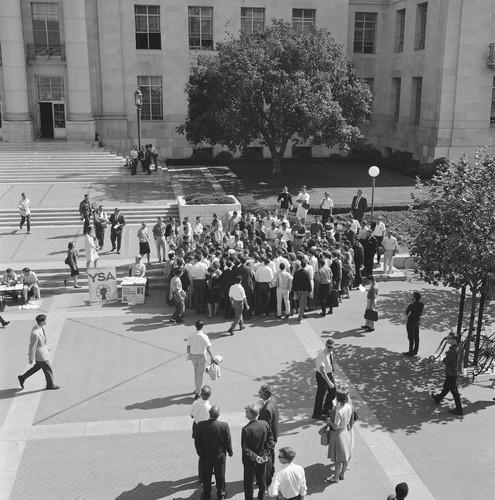 Jack Weinberg being arrested in front of Sproul Hall